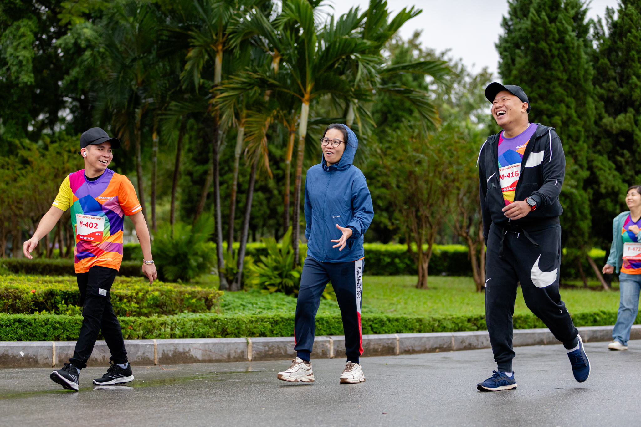 Bước chạy m&ugrave;a thu 2025